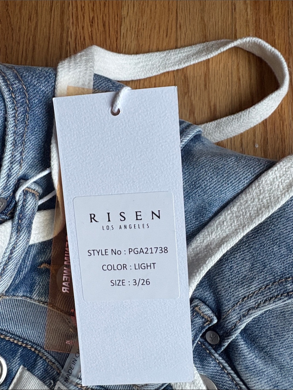 RISEN size 3/26 High-Rise barrel Light Blue Women’s Jeans - Picture 8 of 8